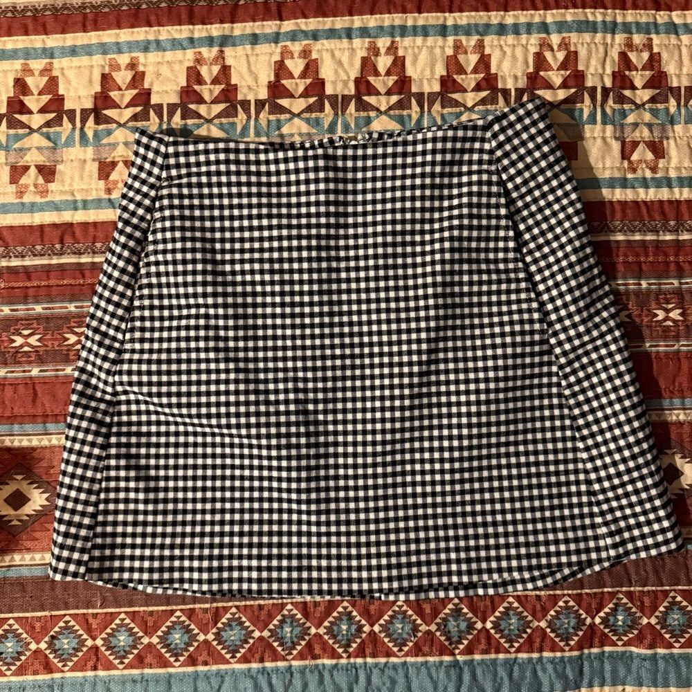 Urban Outfitters Black and White Gingham Mini Skirt XS